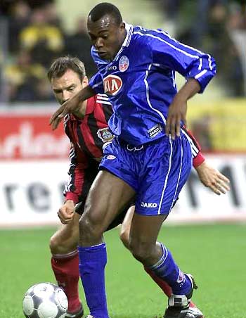 为她的全年 为她的全年